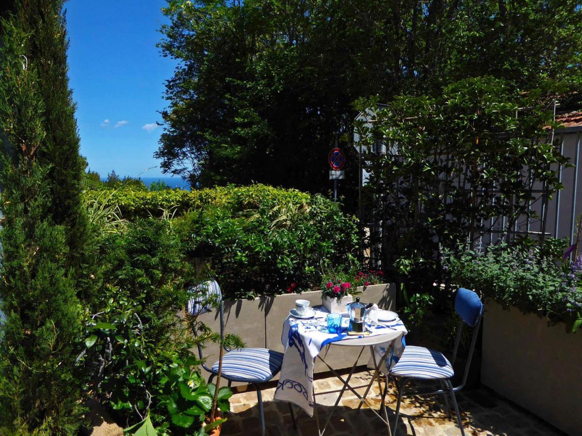 Fiorenzuola di Focara Fiorenzuola Bed & Breakfast מראה חיצוני תמונה